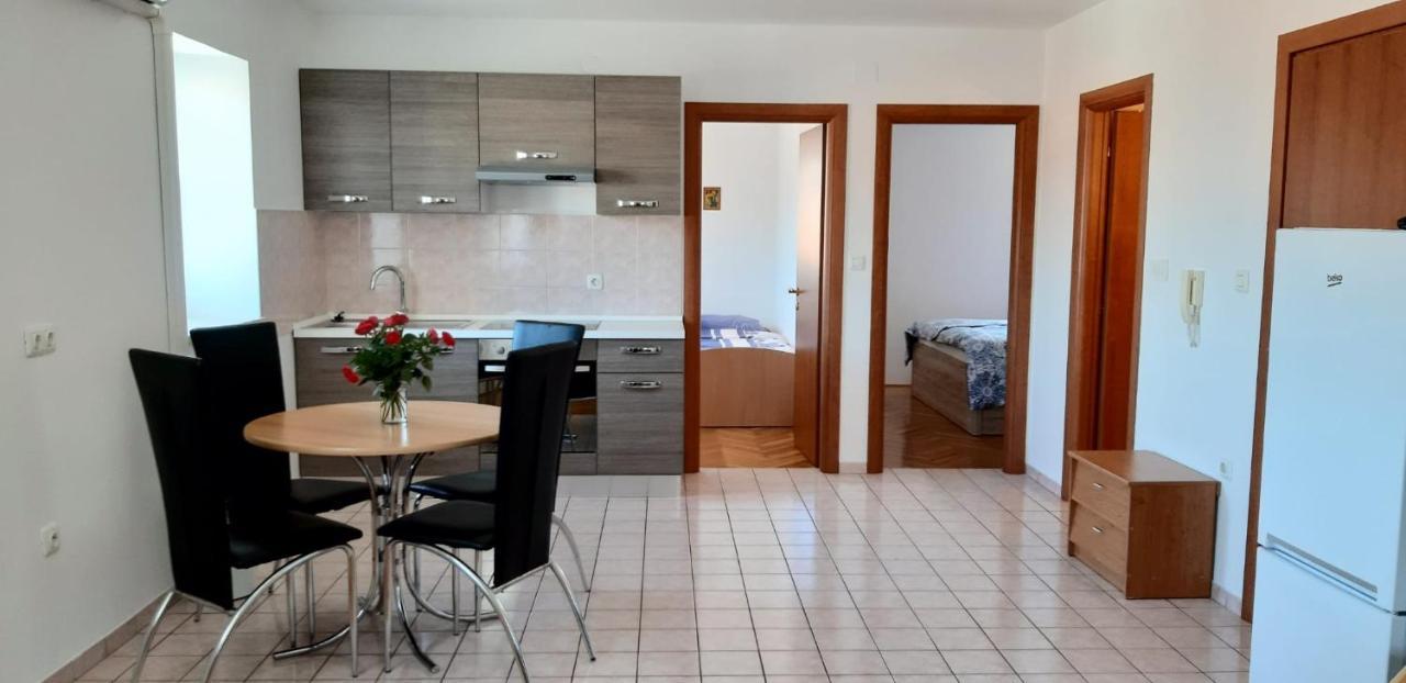 Apartment Bellus Mare *