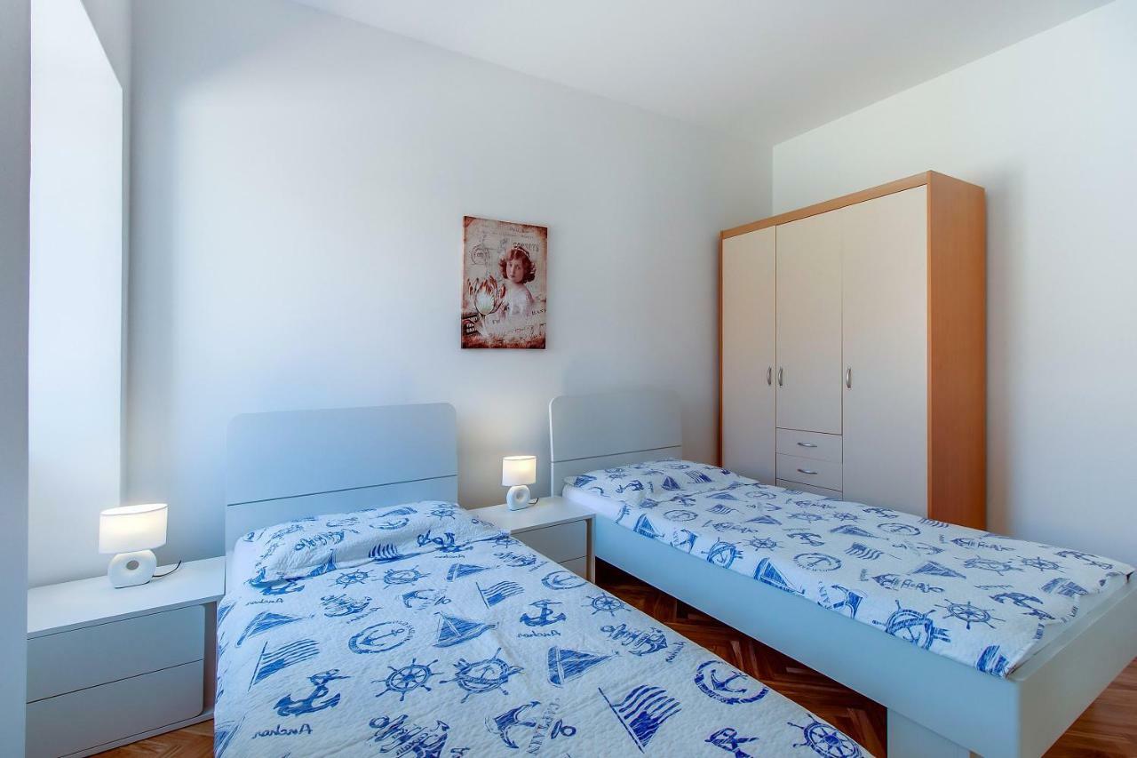 Apartment Bellus Mare *