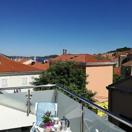 Apartments Bellus Mare Mali Losinj Exterior photo